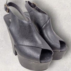 Steve Madden Galleria Women's 8 Black Vegan Leather Heels Sandals USED WITH BOX